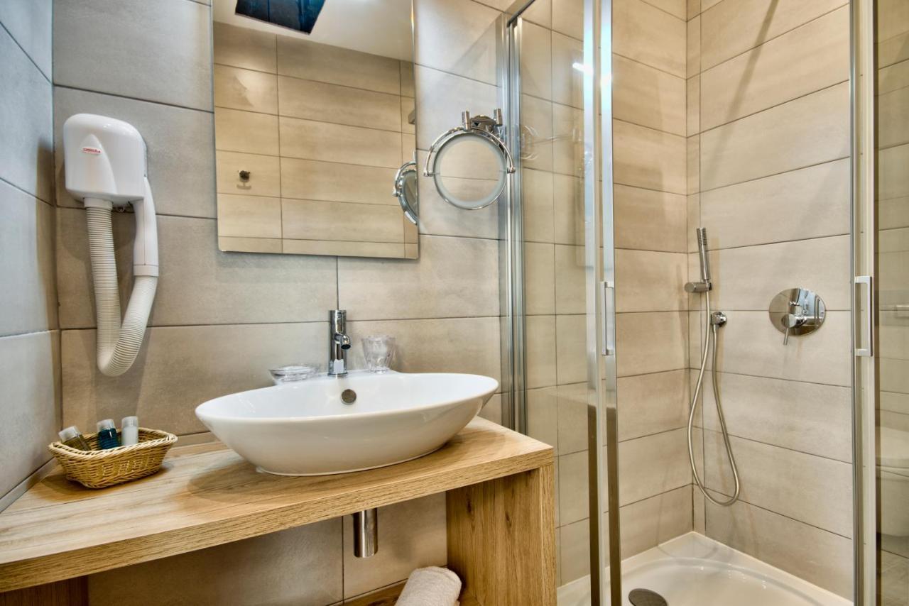 The - Piazza Bed & Breakfast 3*